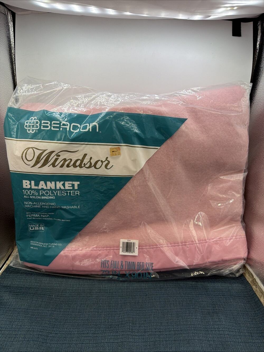 NEW NOS Vintage BEACON WINDSOR Peach Polyester Blanket 72 X 90 Full Twin